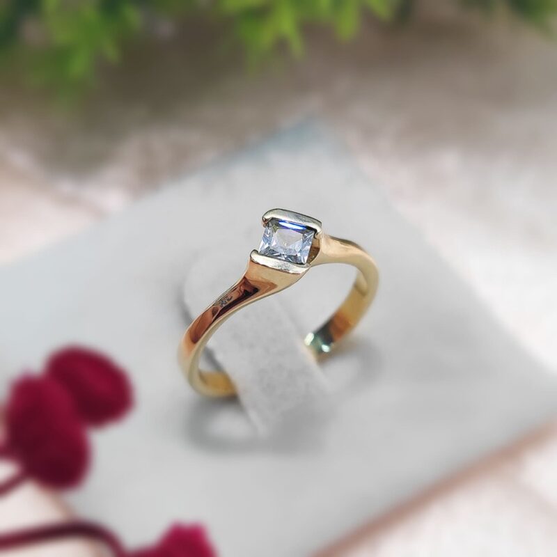 Anel Solitário Moeda Antiga Modelo Plaza