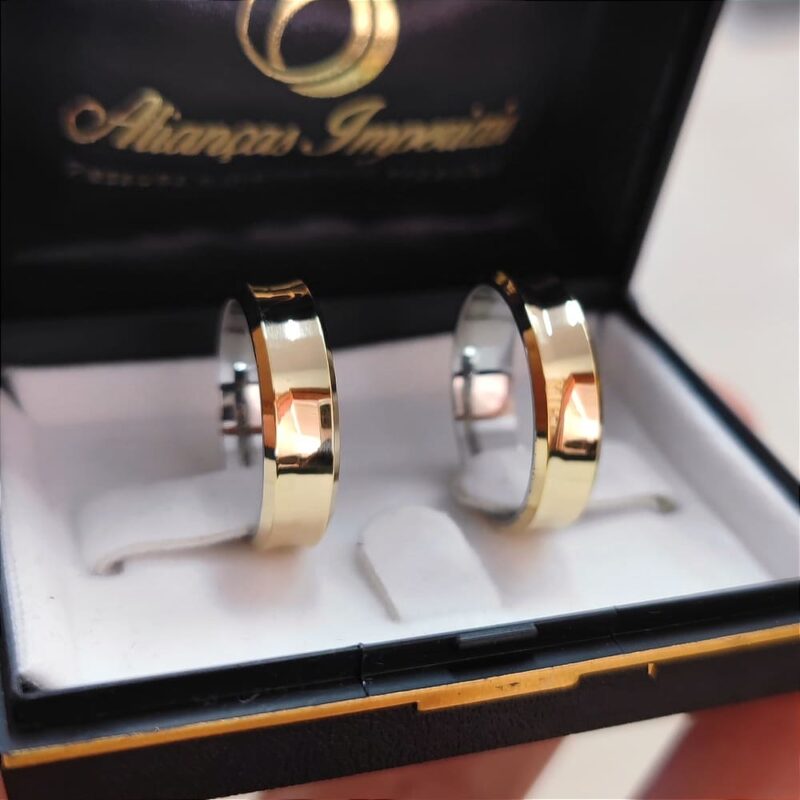 Par Alianças de Moedas Antigas Mod. Côncava 6mm