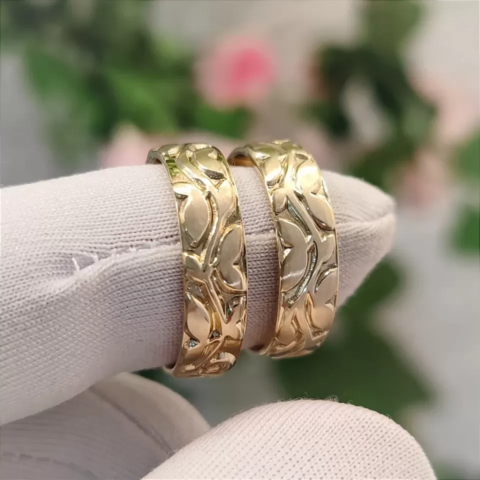 Par Alianças de Moedas Antigas Trabalhadas 6mm Mod. Lotus