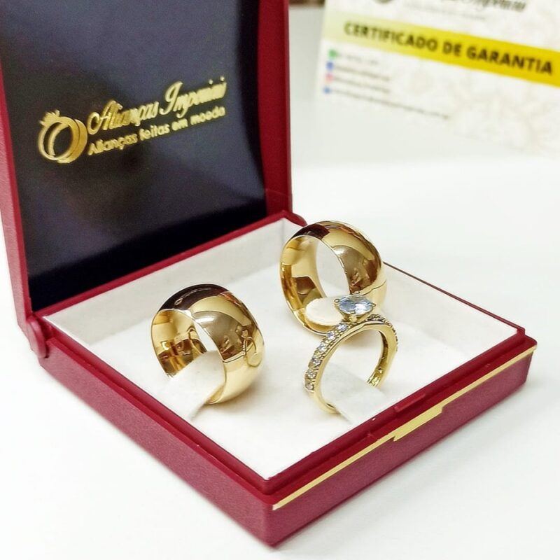 Par de Alianças 10mm Abauladas + Anel Madrid