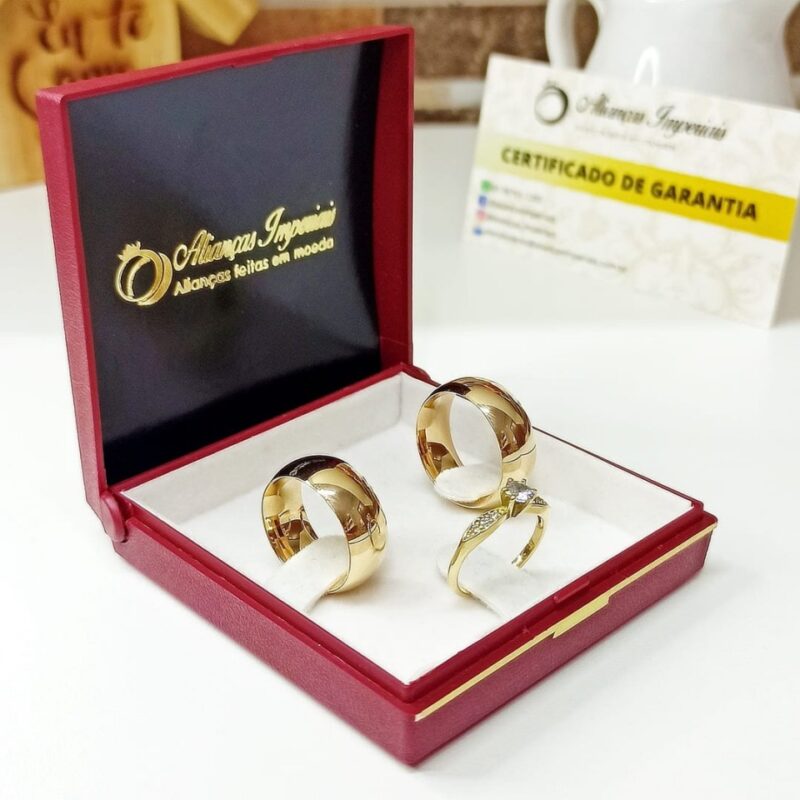 Par de Alianças 8mm Abauladas + Anel Rainha