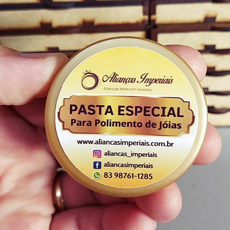 Pasta especial para polimento de aliancas e joias acompanha flanela