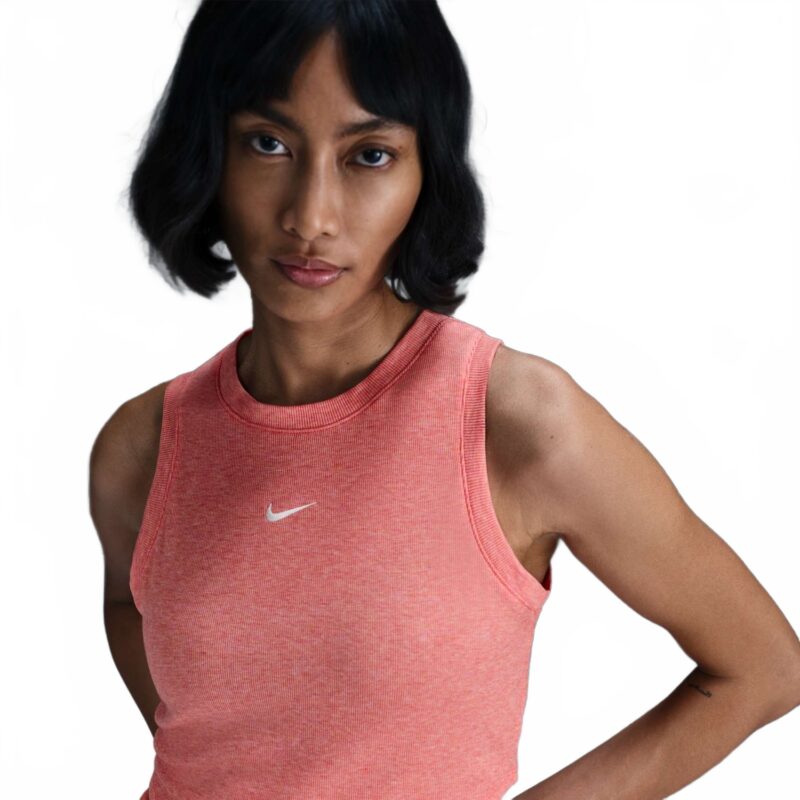 Regata Nike Sportswear Cropped Essentials Feminina